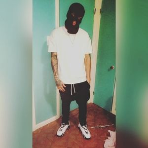 Meet your Posher, Armando